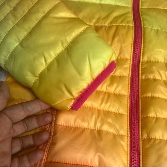 Nike Girls Just Do It Printed Jacket In Hyper Pink size 6 and 7 NEW WITH TAGS - Picture 9 of 12